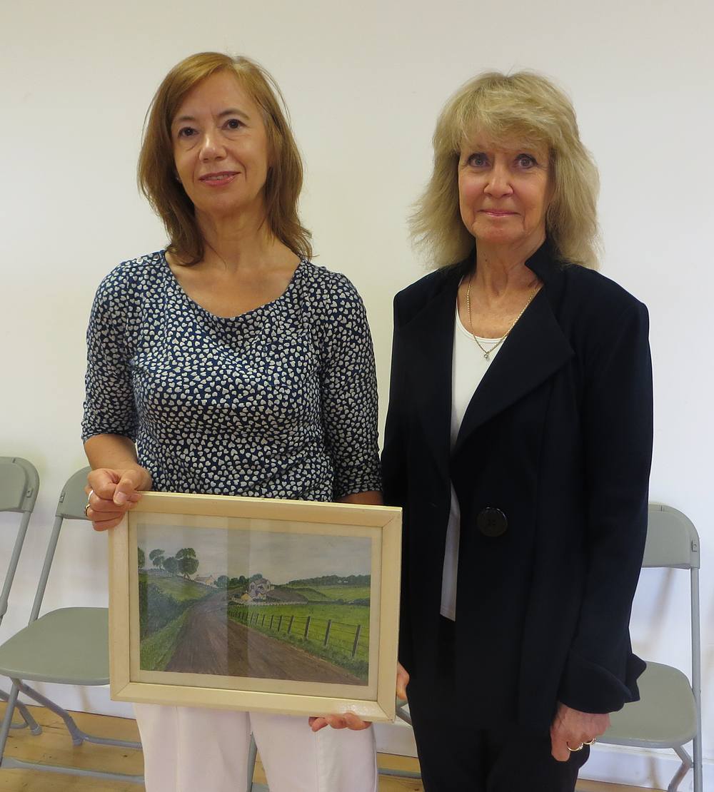 Ann Thomas (n�e Scanlon) with Helen Brownlie